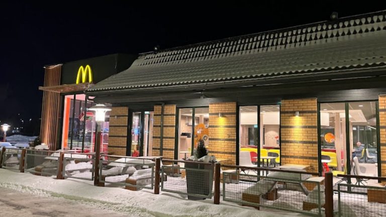 McDonald's Stockholmsvägen 142